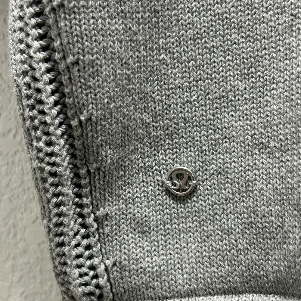 Lululemon Athletica Bhakti Reality Sweat Shirt s:4